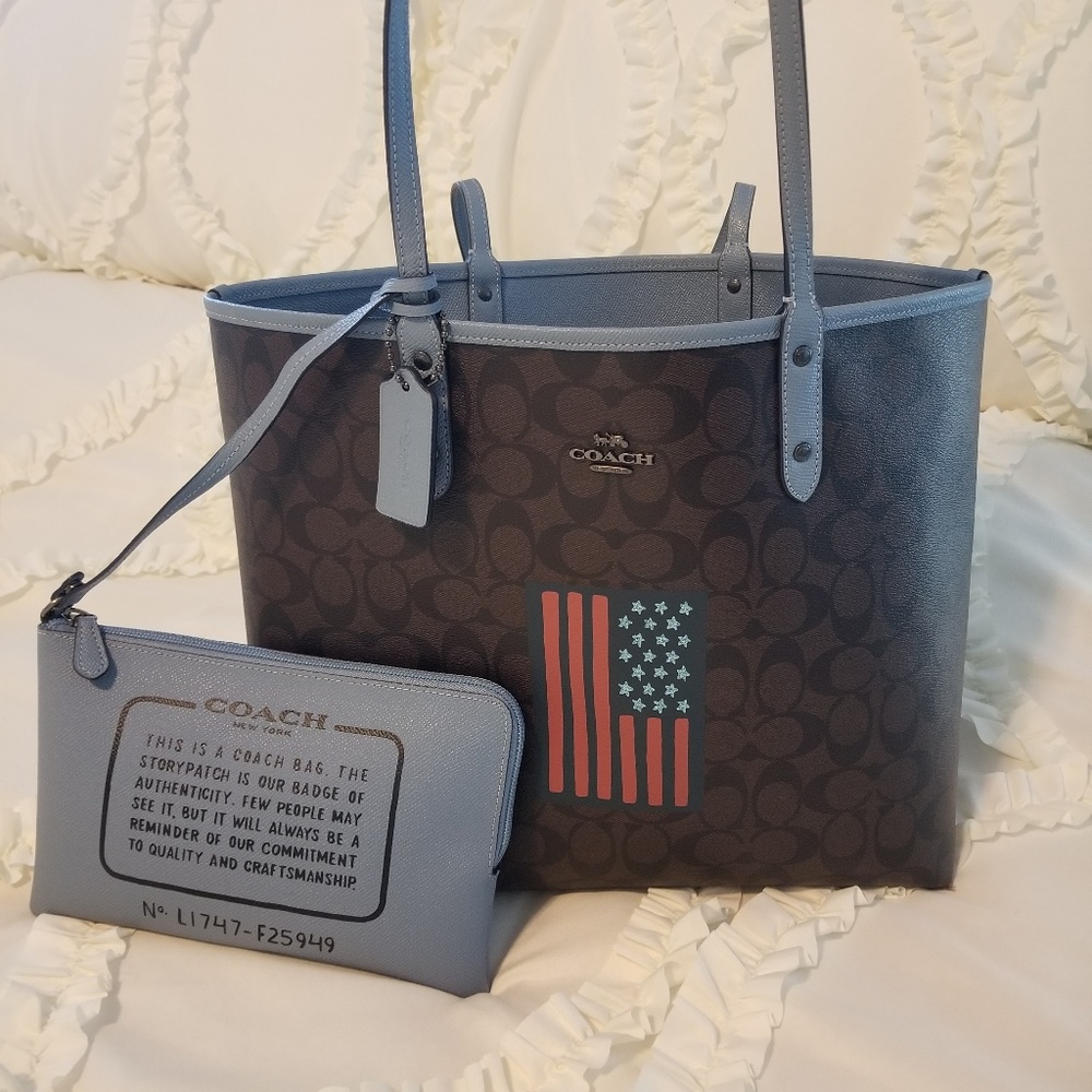 NWOT Coach Signature Reversible City Tote w/ Flag